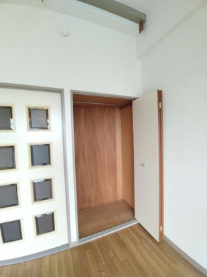 洋室クローゼット