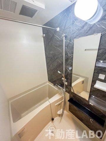 MELDIA CREST TAPP NAMBA-WESTの浴室