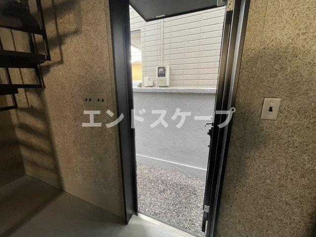 相生町ガレージＡＰの玄関|高崎、前橋エリアのお部屋探しはエンドスケープまで！お客様の理想お聞かせ下さい♪