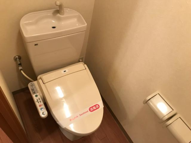 ルーラル中縄　　刈谷市近郊の賃貸はクラスホームのトイレ|シャワー付トイレ