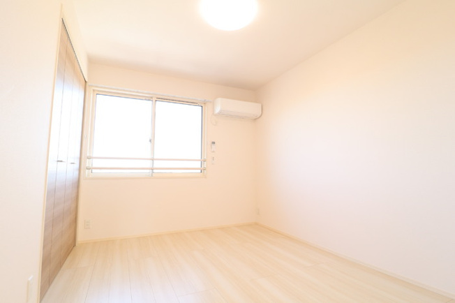 【洋室】 | EISEN