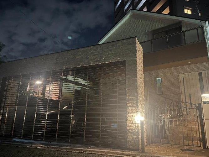 東香里園町　中古一戸建て