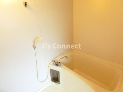 【浴室】 | ノーブル桜ヶ丘 | 給湯式のお風呂です。