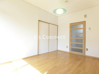 【内装】 | ノーブル桜ヶ丘 | ６帖の洋室です。