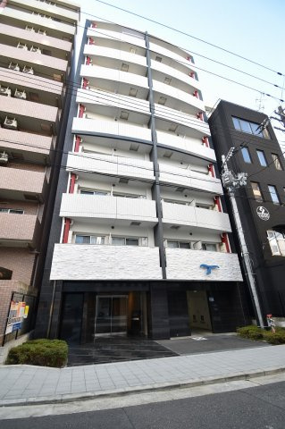 セレニテ谷四の外観