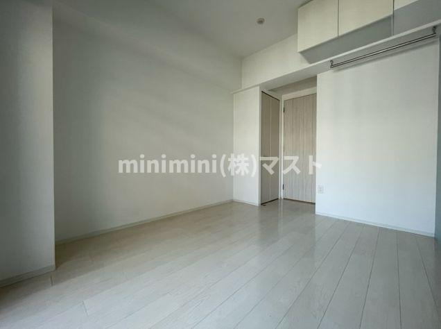 セレニテ谷四の居間・リビング