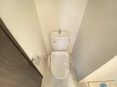 【トイレ】 | エスリード大阪シティーウエスト | ※別部屋(左右反転)参照