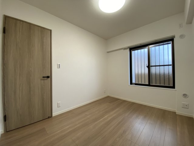 【洋室】ダイアパレス新柏Ⅱ 