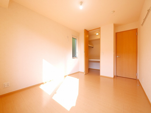 カサベルデ暖華の寝室|ゆとりの広さです