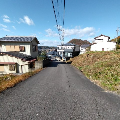 ６４４４９　岐阜市上土居土地の前面道路含む現地写真