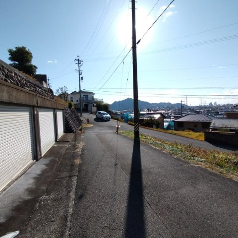 ６４４４９　岐阜市上土居土地の前面道路含む現地写真