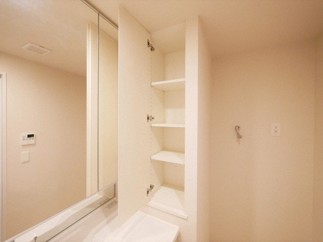 OPUS RESIDENCE SHINSAIBASHI SOUTHの収納