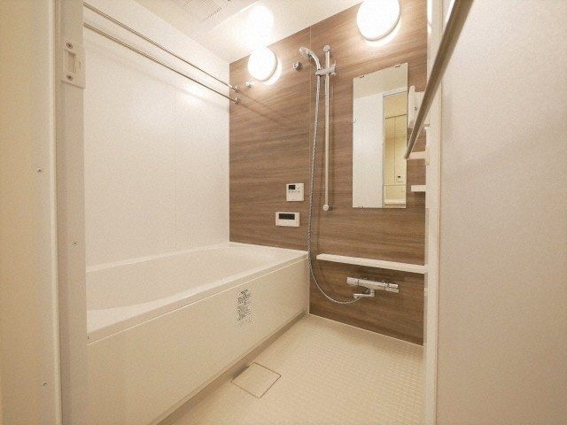 OPUS RESIDENCE SHINSAIBASHI SOUTHの浴室
