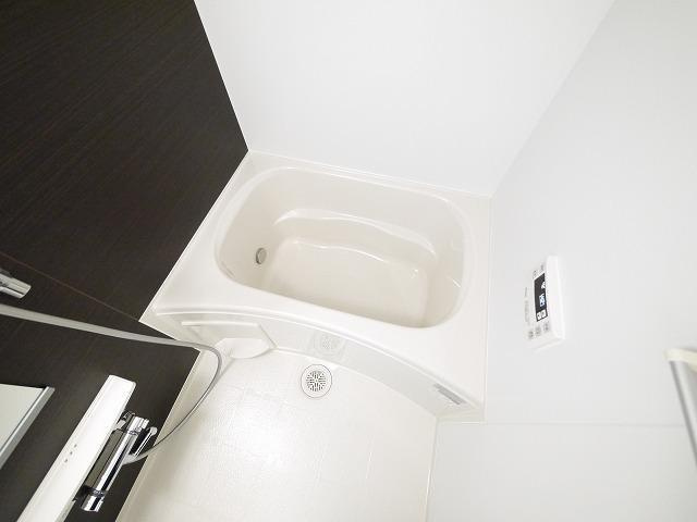 カーサ　アリエッタの浴室|ゆったり過ごせるお風呂です