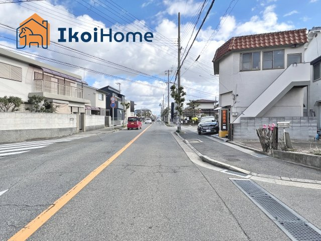 明石市西明石町2丁目　土地の前面道路含む現地写真|●年中無休：当日予約可●前面道路との高低さがなく、入出庫もしやすいです。