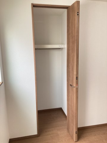 ハートフルタウン前橋市表町２期　１号棟の収納|2階洋室２収納です