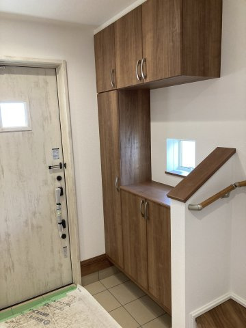 ハートフルタウン前橋市表町２期　１号棟の玄関|収納付きの玄関です