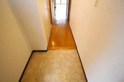 【玄関】 | カメリアハウス