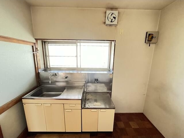 中台荘のキッチン