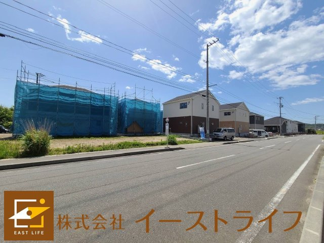 【新築戸建】さらに値下げ！平豊間第8の前面道路含む現地写真|西側12.0ｍ前面道路