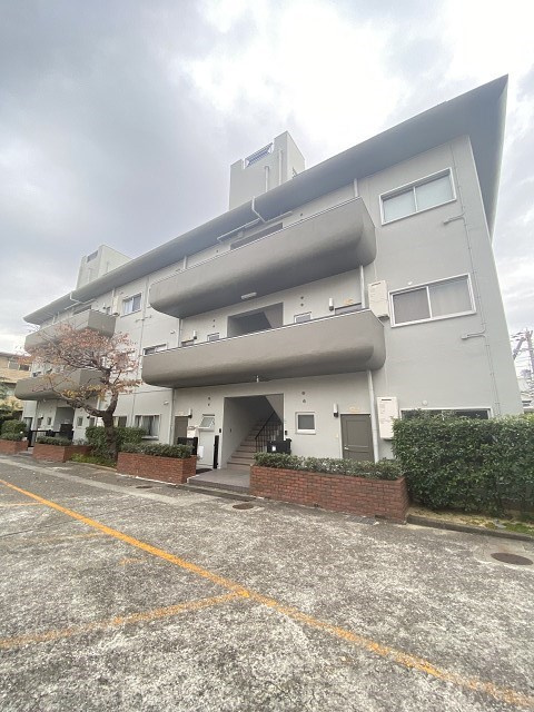 ドゥエリング北夙川の外観