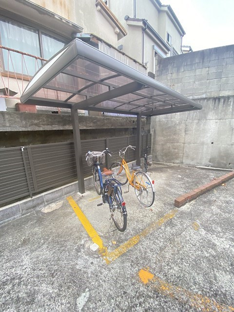 ドゥエリング北夙川の外観