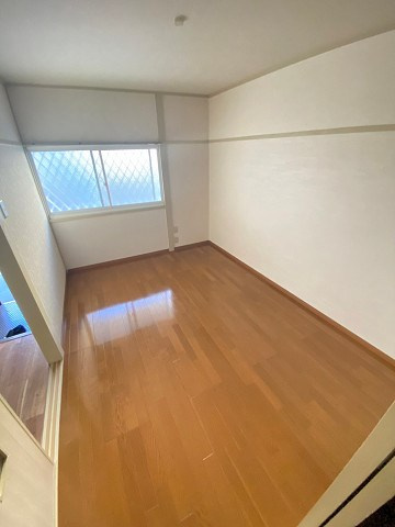 西宮グリーンハイツⅠの居間・リビング