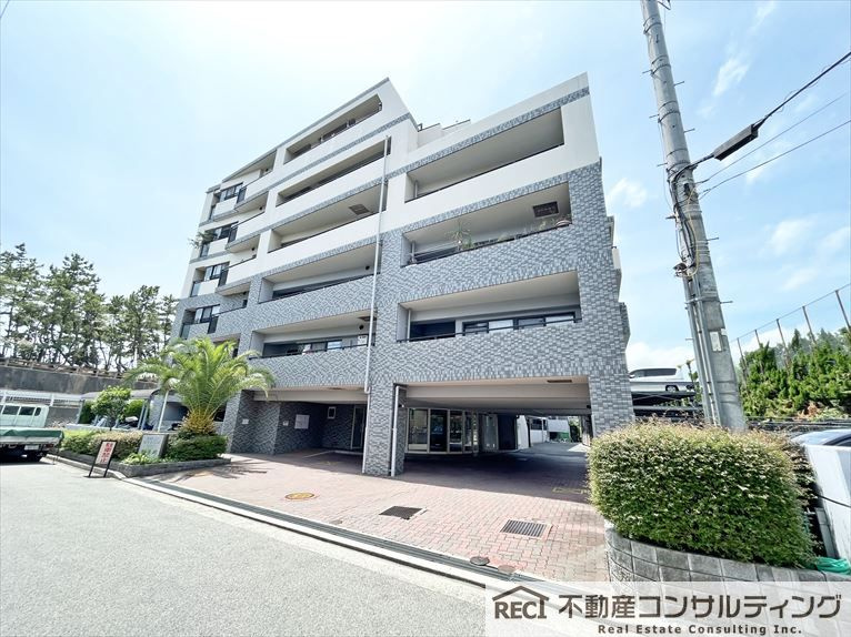 ネオステージ甲子園シーサイドヴューの外観