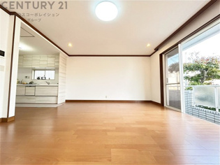 キッチン横のダイニングスペースです。