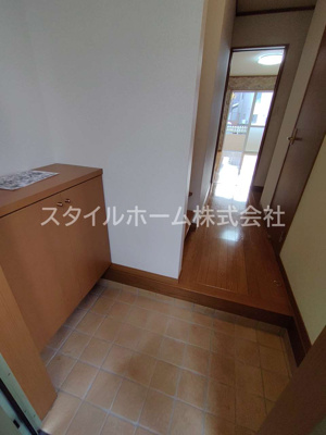 【玄関】 | サンシャイン巴江 | イメージ写真です。