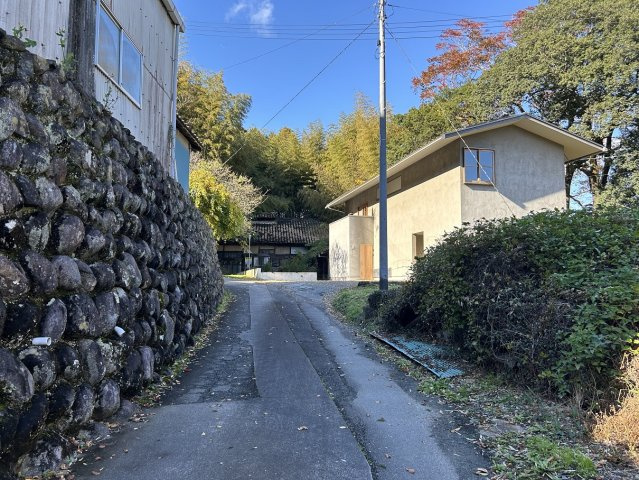 沼部町金山 売土地の前面道路含む現地写真