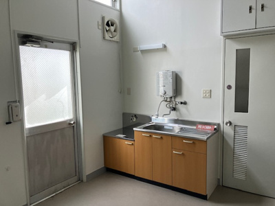  | 卸売市場ビル