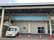卸売市場ビルの画像