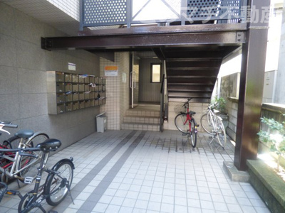 【エントランス】 | グランドステイタス橋本
