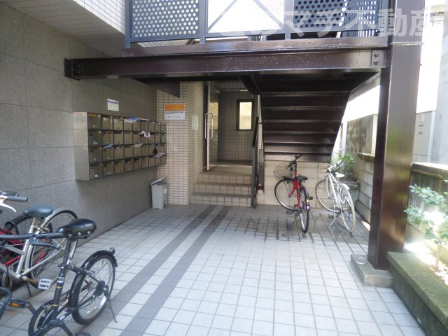 【エントランス】 | グランドステイタス橋本
