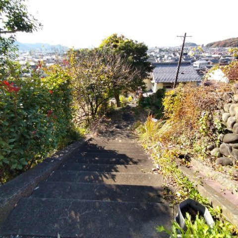 ６４４４８　岐阜市上土居土地の前面道路含む現地写真