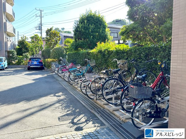 ナイスアーバン志木の駐輪場