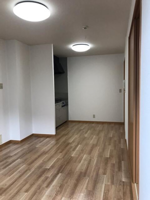 【洋室】 | ファサードＢ