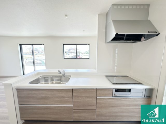 桜井市大豆越　第6期　新築一戸建てのその他|スライド式の収納！浄水器付きシャワー水栓！