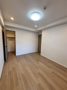 【洋室】サザンスクエア白梅 