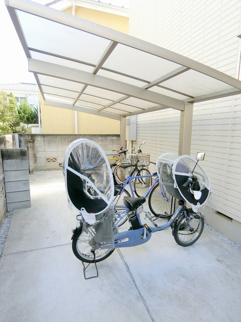 MAISON CALMEの駐車場|★駐輪場★