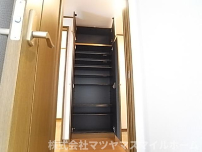 【設備】 | VIO東中野 | シューズボックス