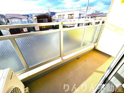 【バルコニー】 | ピュアなかむら | 陽当たり良好なバルコニーです