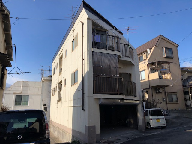 苔口マンションの外観