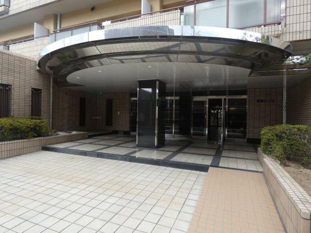 【エントランス】 | 恒信ハイツ