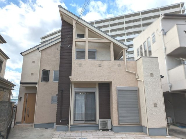 岸和田市土生町9丁目　戸建の外観