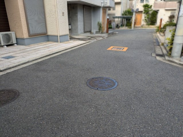 岸和田市土生町9丁目　戸建の前面道路含む現地写真