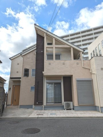 岸和田市土生町9丁目　戸建の外観