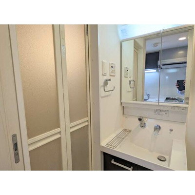 【独立洗面台】 | エステムコート梅田・天神橋Ⅲアヴァンテ