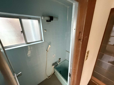 【浴室】 | 山手１丁目752-3中古住宅
